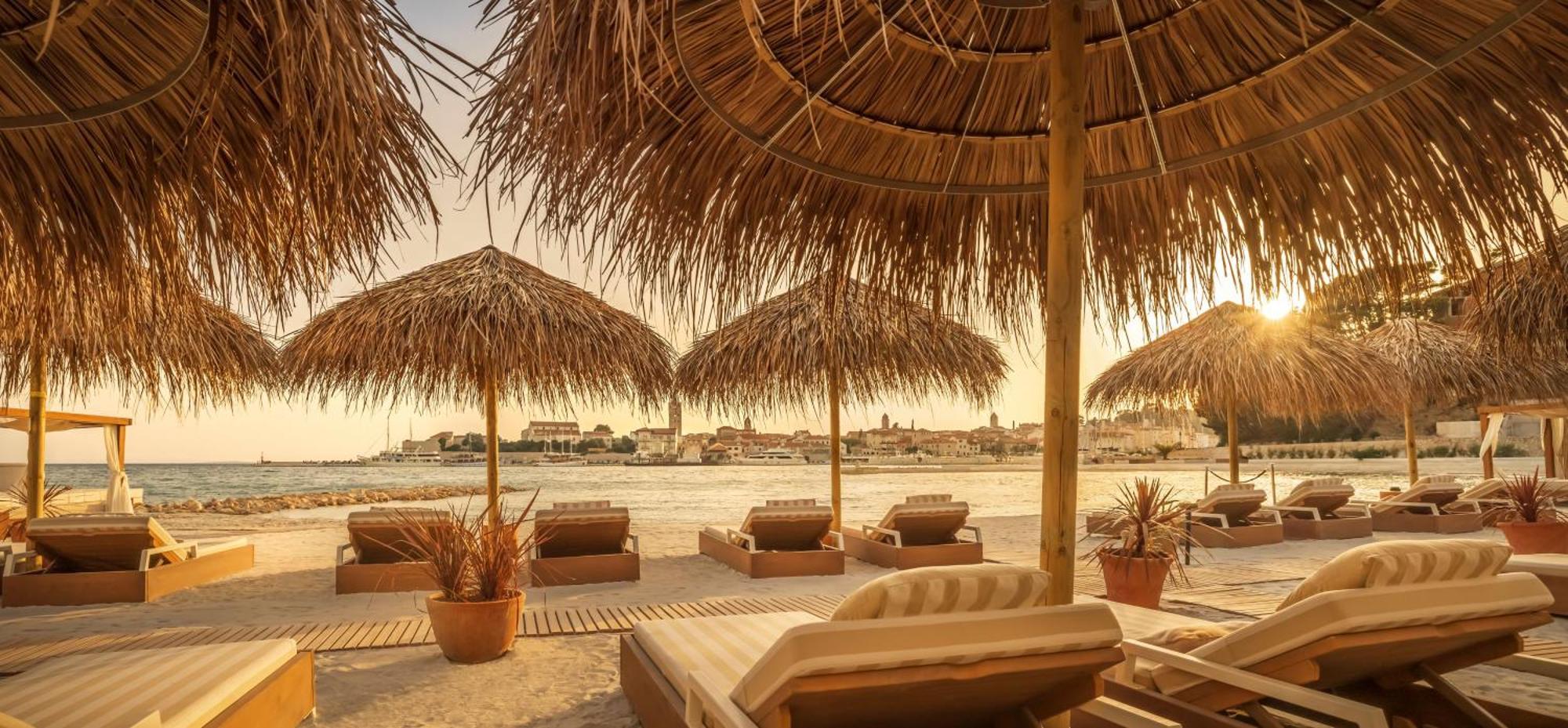 Imperial Heritage Hotel, Valamar Collection (Adults Only) راب المظهر الخارجي الصورة